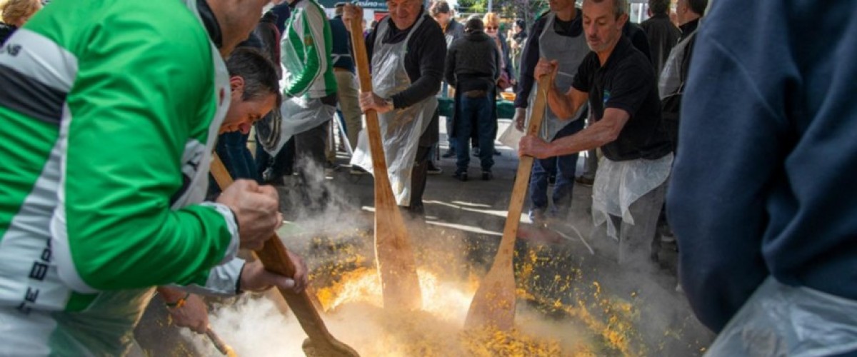 Omelette géante à Anglet