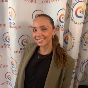 40 - Lea de Pompom Baiona