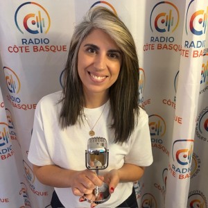 75 - Cynthia - Stand up