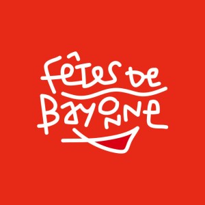 208 - Grand micro trottoir clap de fin des fetes de Bayonne